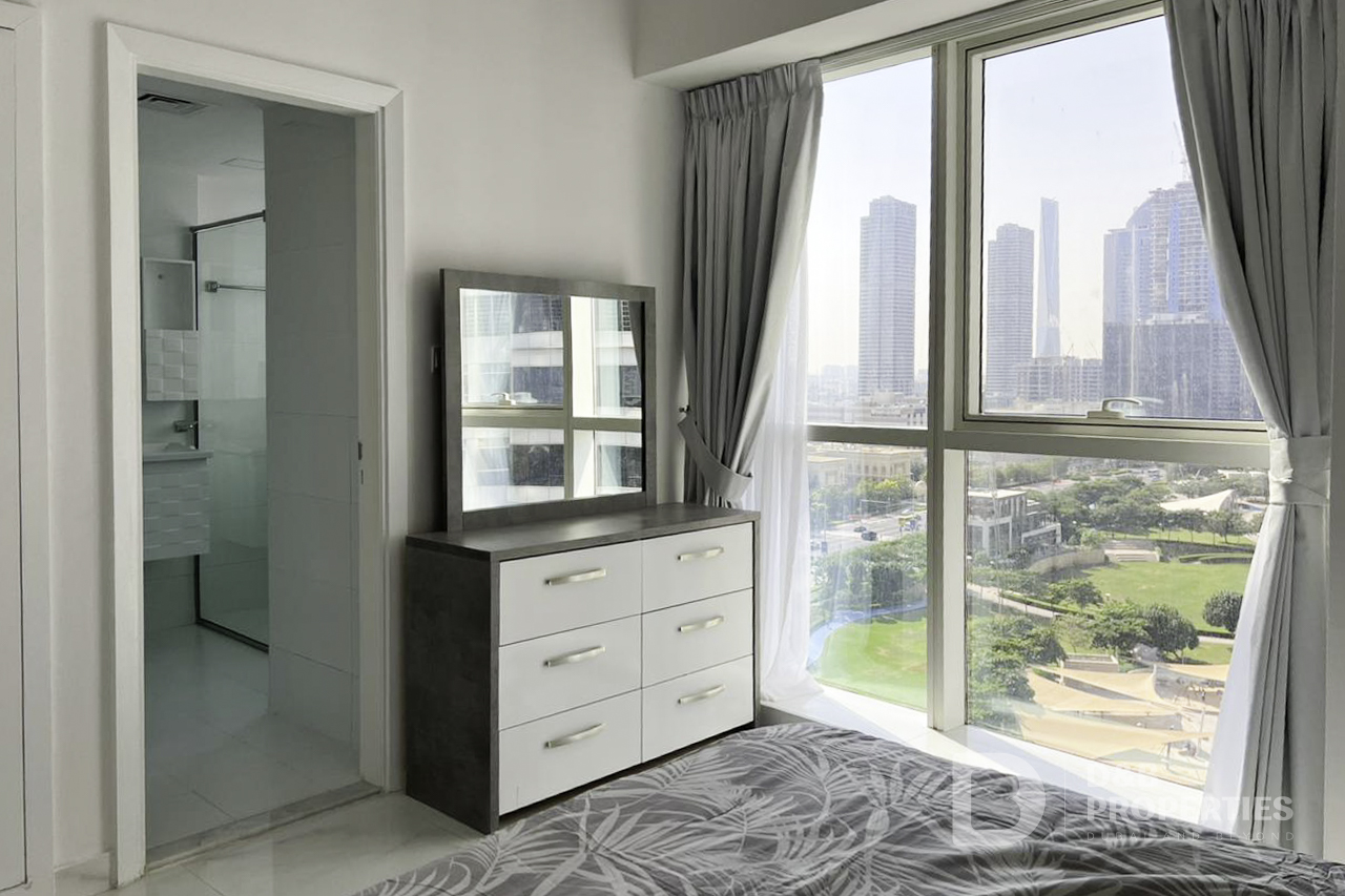 Fully Furnished | Modern Unit | Park view