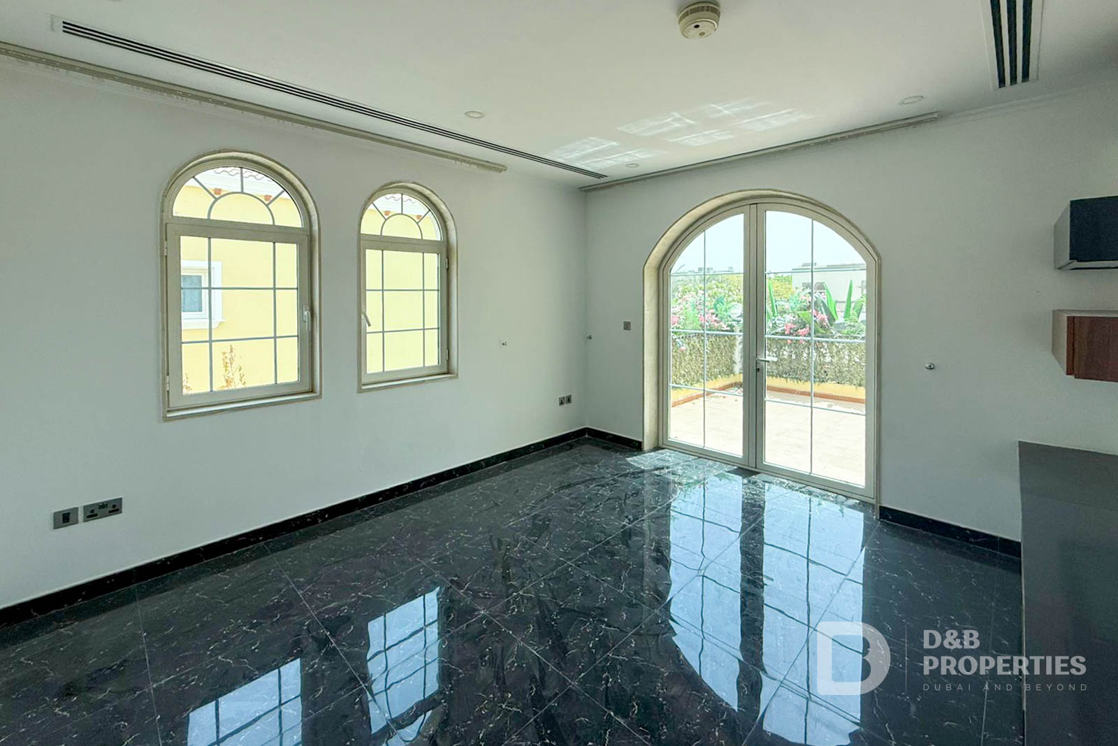 Private Pool | Sauna | Spacious Layout