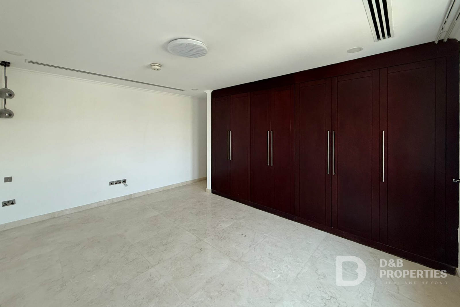 Private Pool | Sauna | Spacious Layout