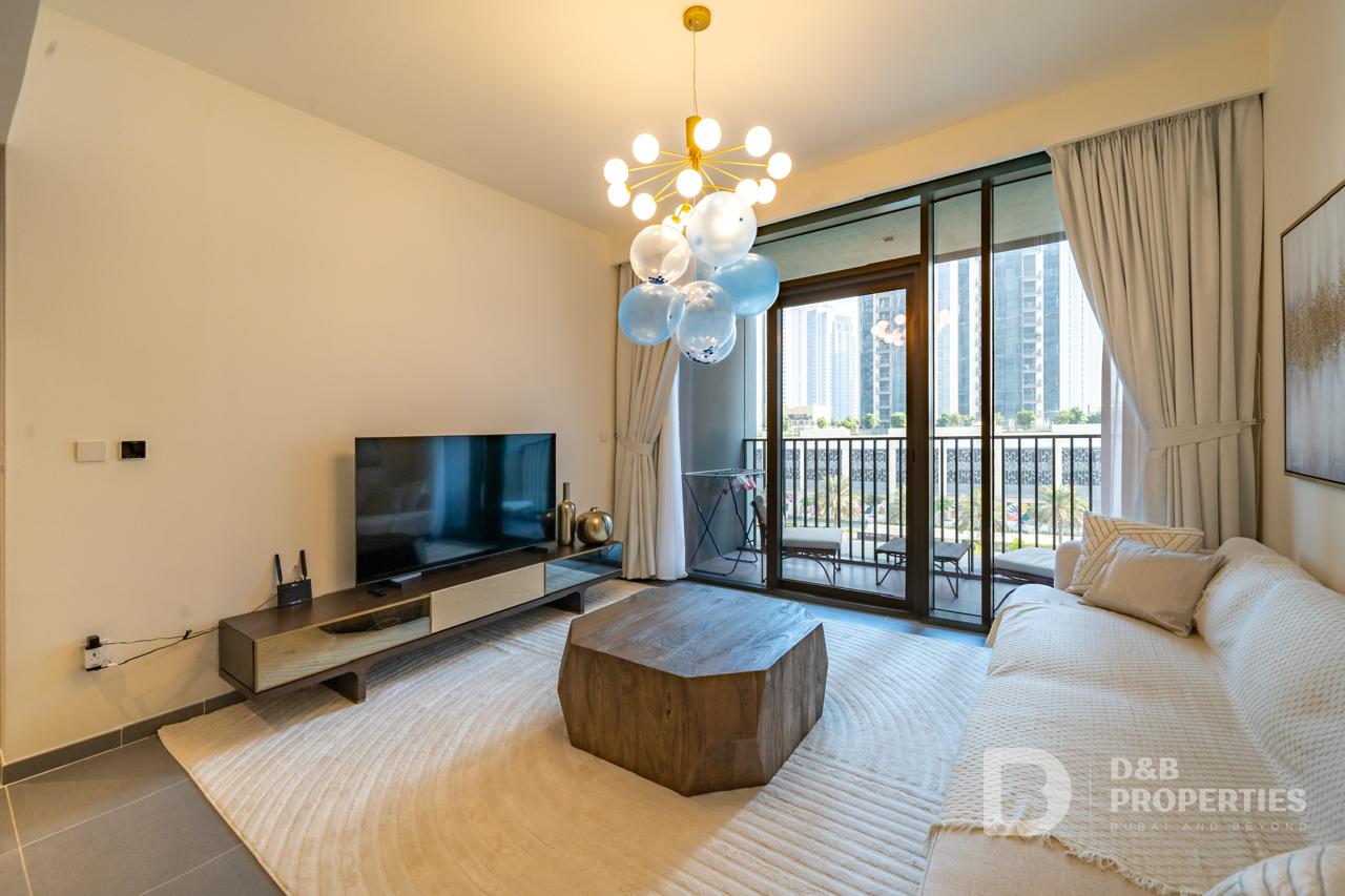 12 Cheques | Chiller Free | Boulevard View