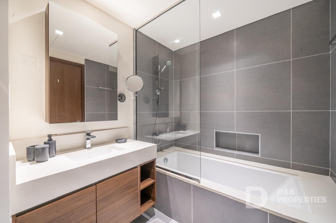 12 Cheques | Chiller Free | Boulevard View