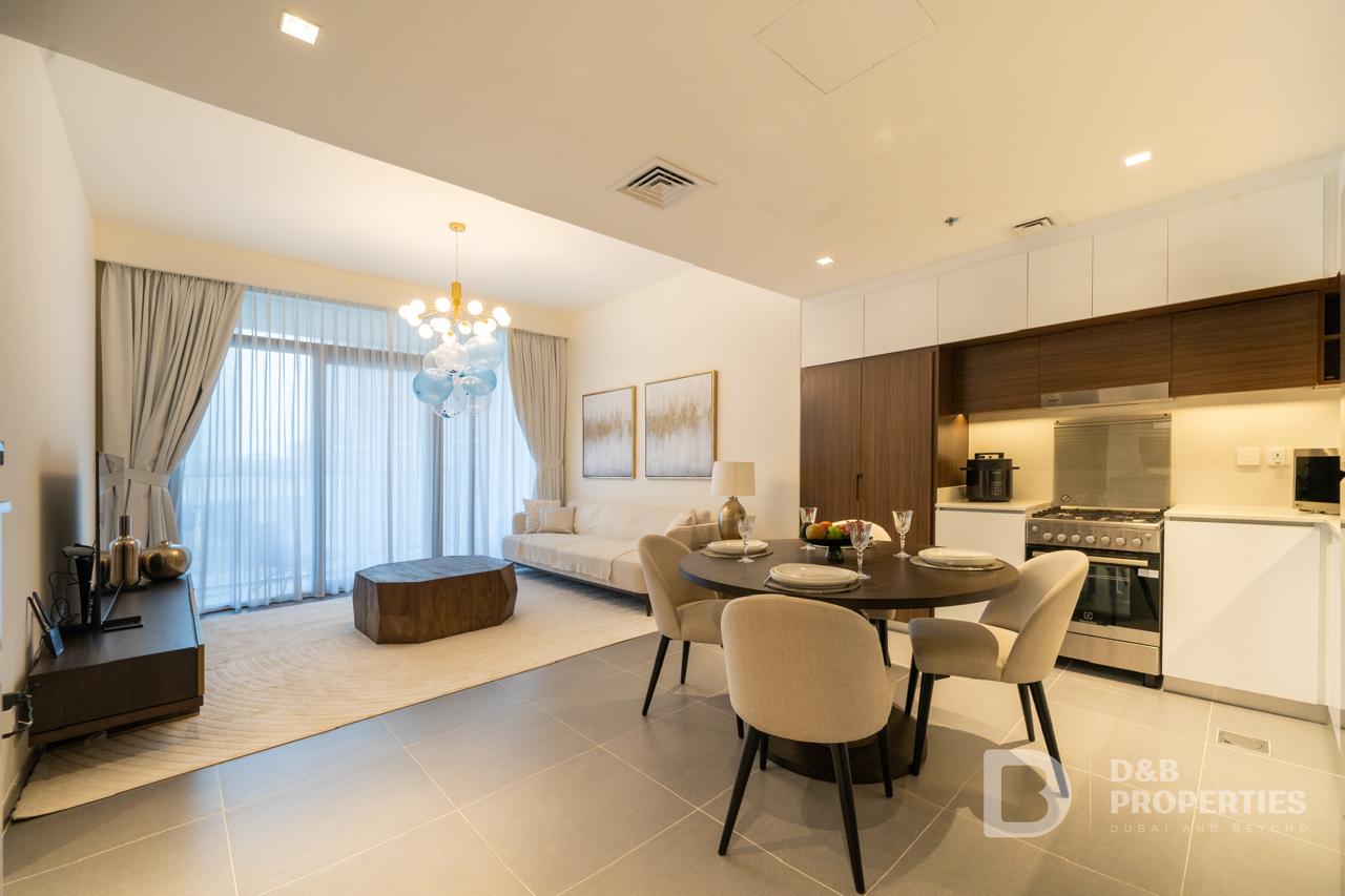 12 Cheques | Chiller Free | Boulevard View
