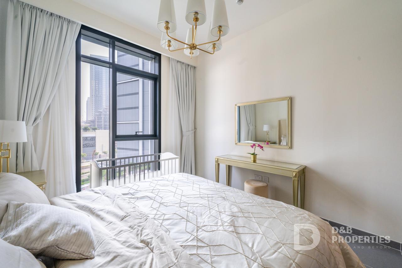 12 Cheques | Chiller Free | Boulevard View