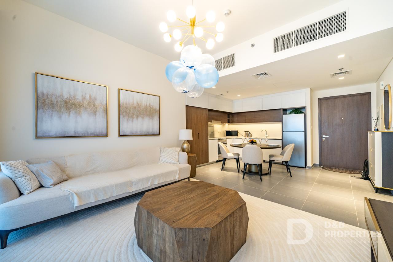 12 Cheques | Chiller Free | Boulevard View
