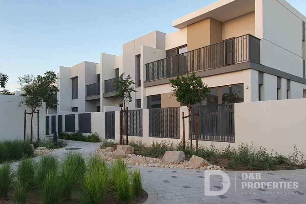 Landscaped | 4 BR Plus maid | Single Row