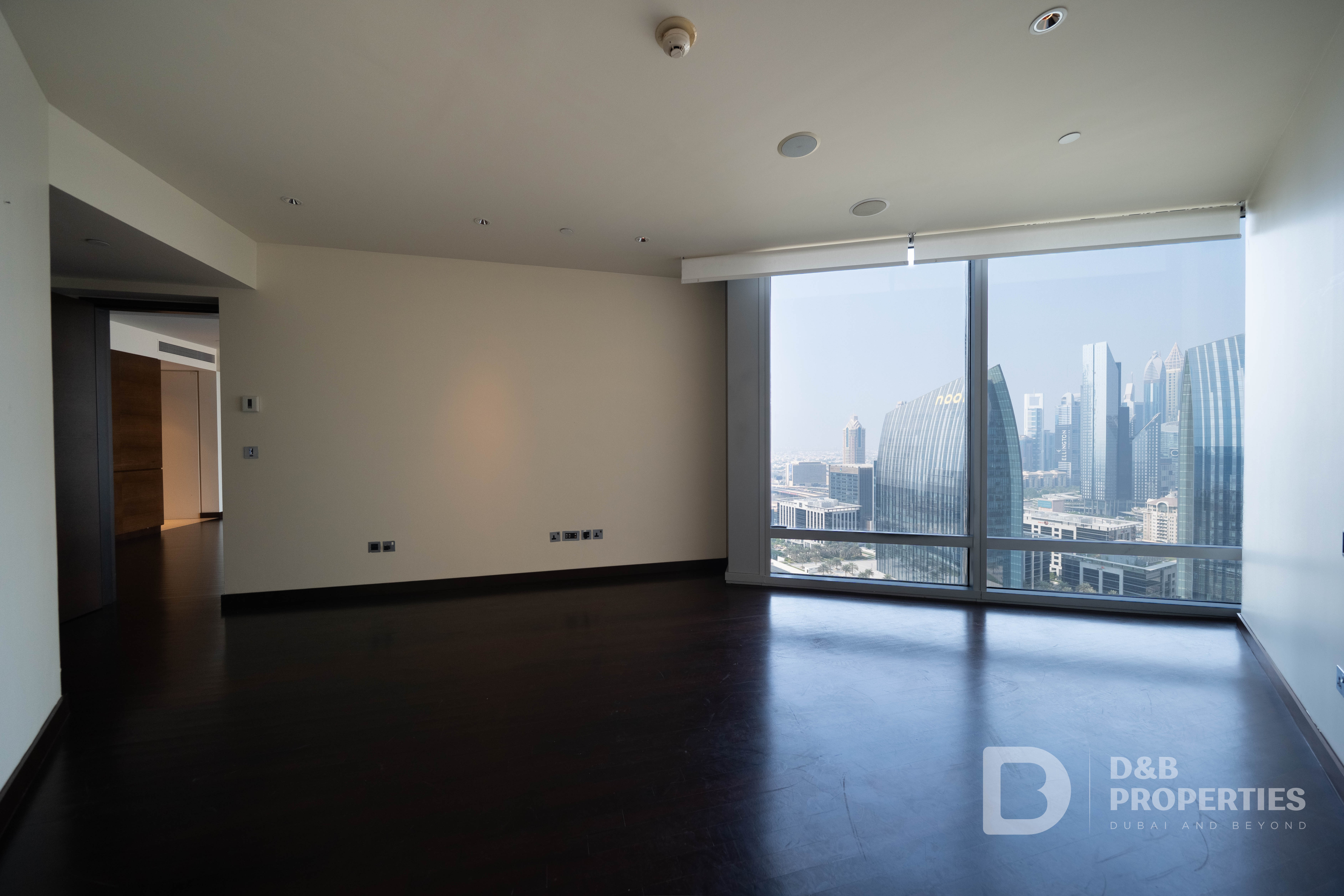 VACANT NOW | STUDY ROOM | SINGLE LIFT