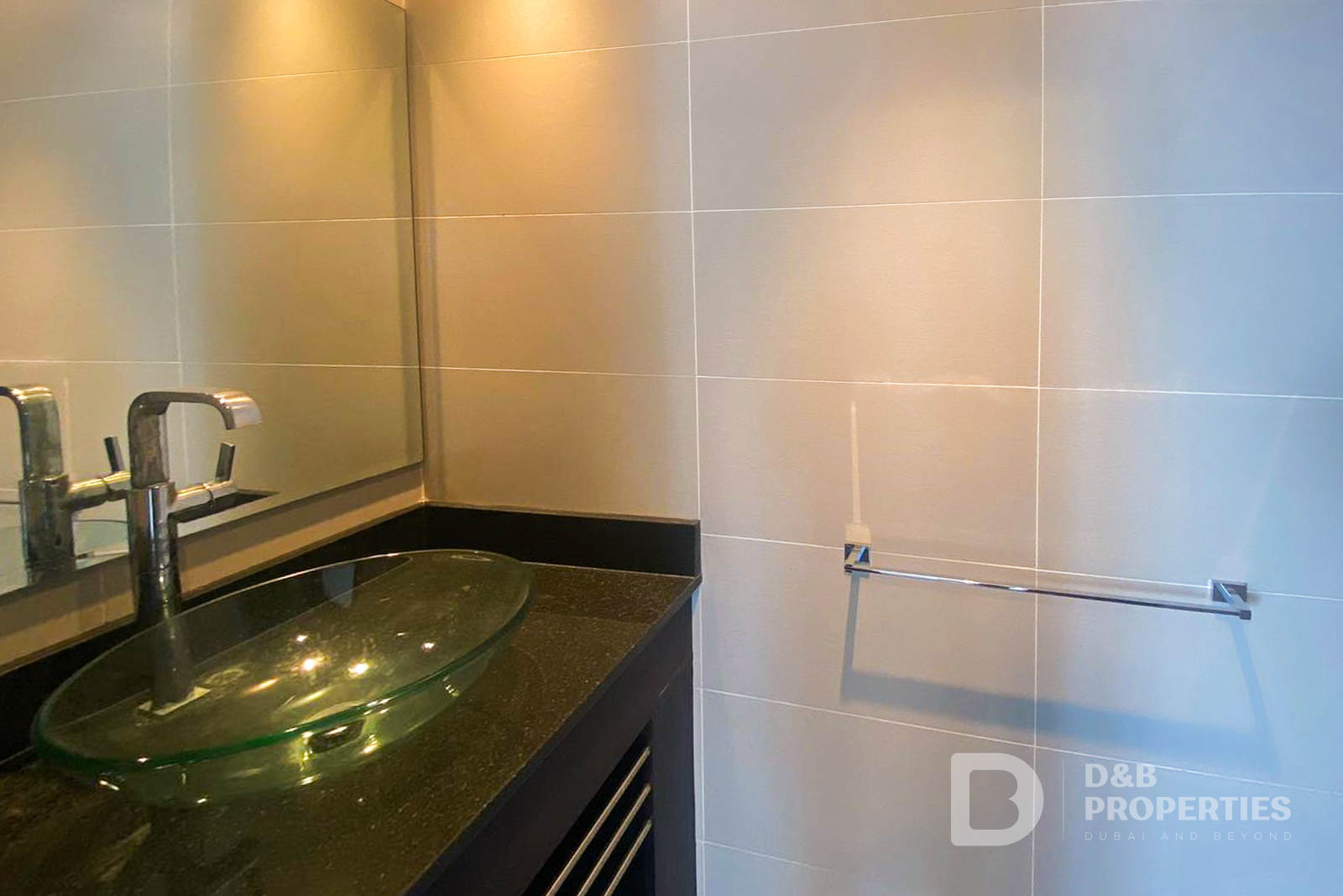 Marina and Palm View | Prime Location | Furnished