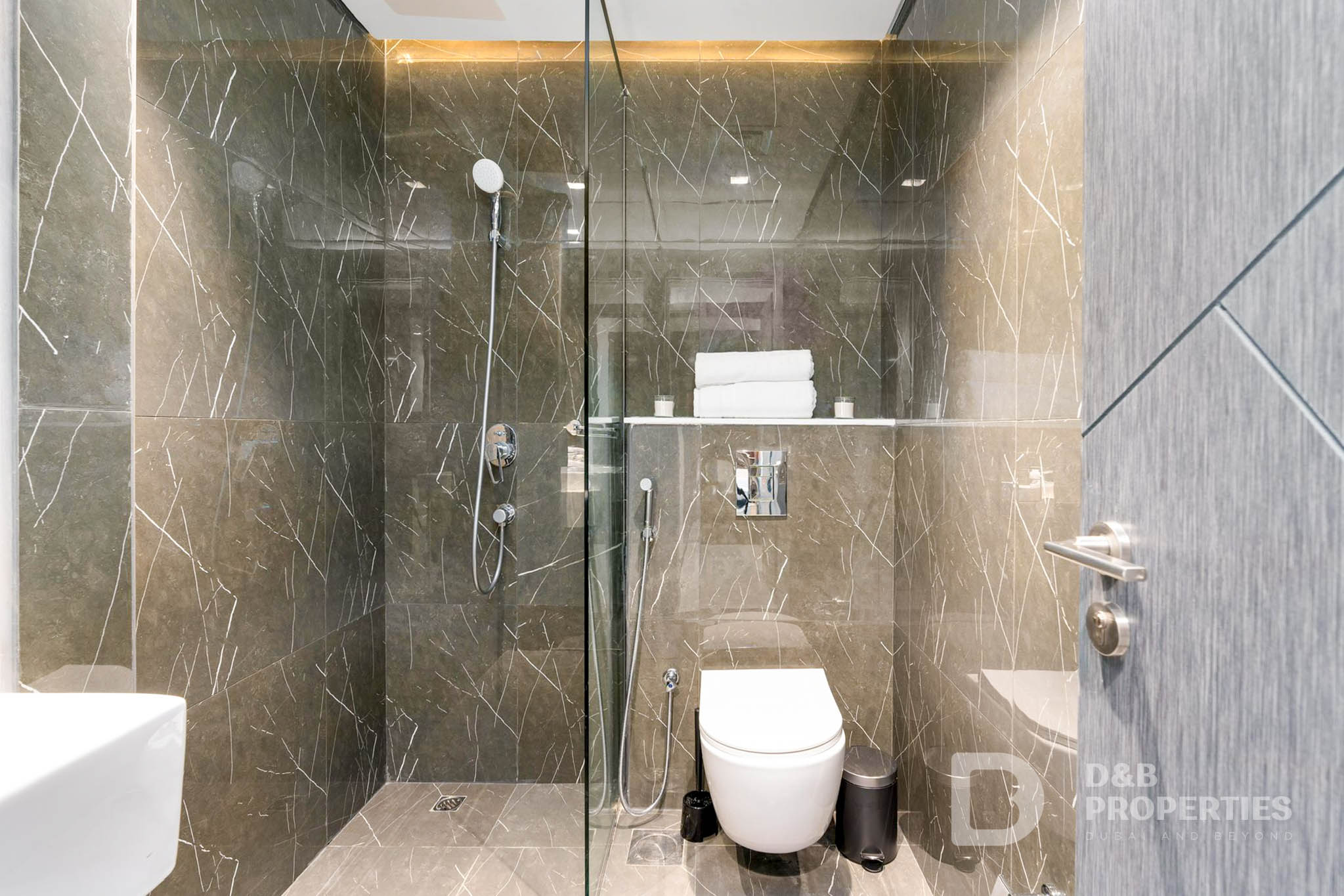 Luxury 2 Bedroom Apartment | Exclusive