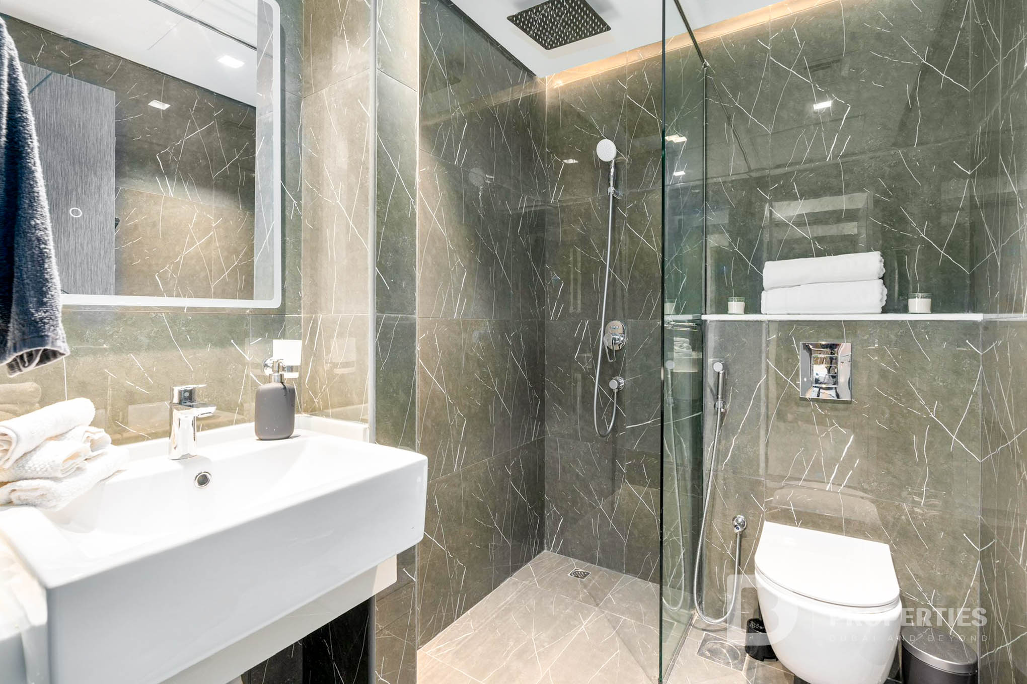 Luxury 2 Bedroom Apartment | Exclusive