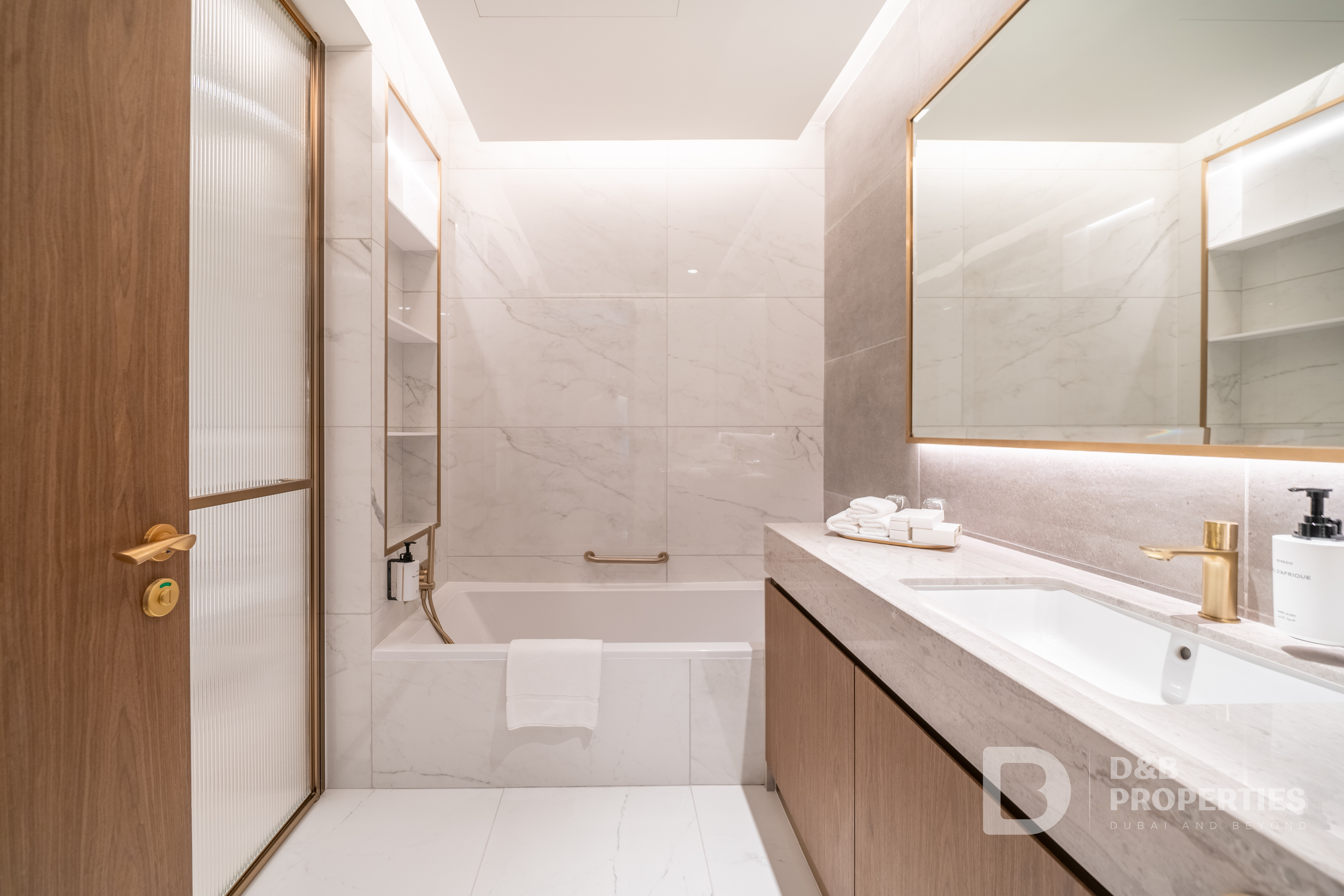 Burj And Canal View | Brand New | Bills Included