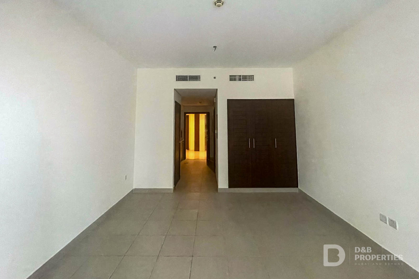 Vacant Now | Unfurnished | 4 Cheques