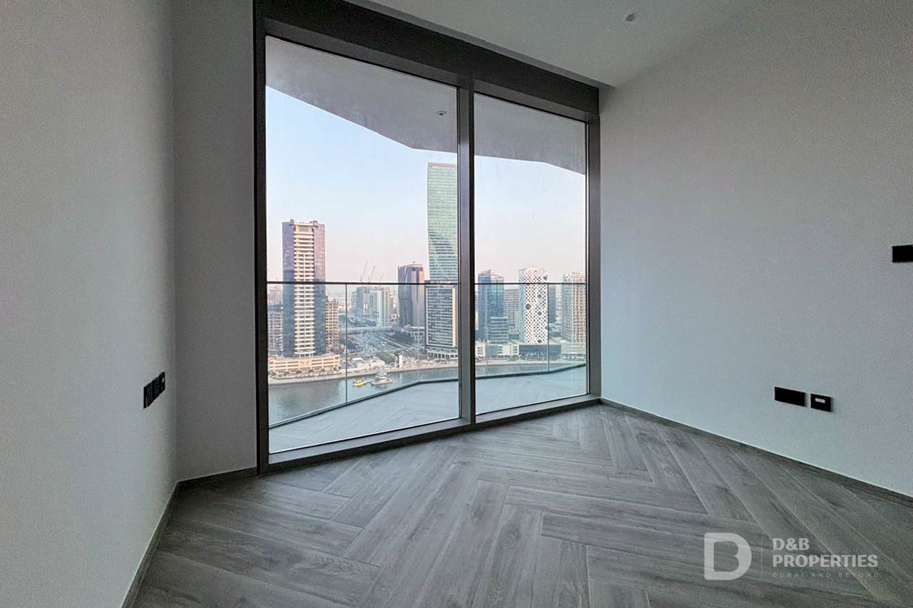 CANAL VIEW | BRAND NEW | READY TO MOVE