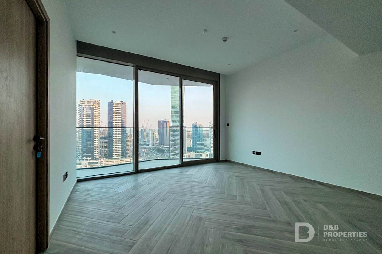 CANAL VIEW | BRAND NEW | READY TO MOVE