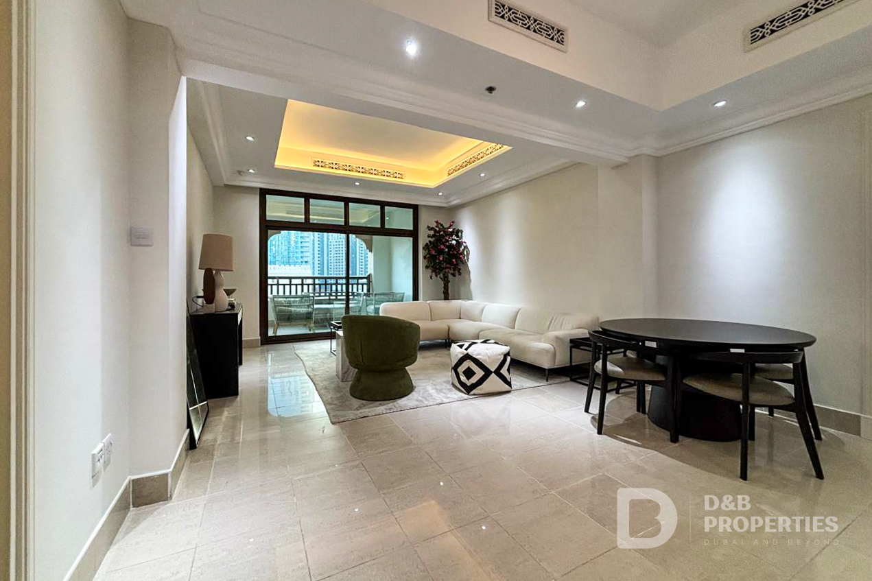 Bright | Vacant | Furnished | Upgraded