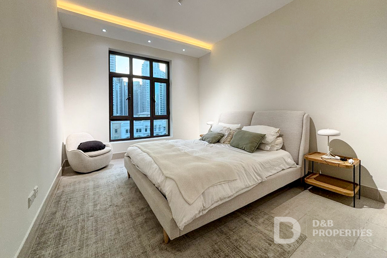 Bright | Vacant | Furnished | Upgraded