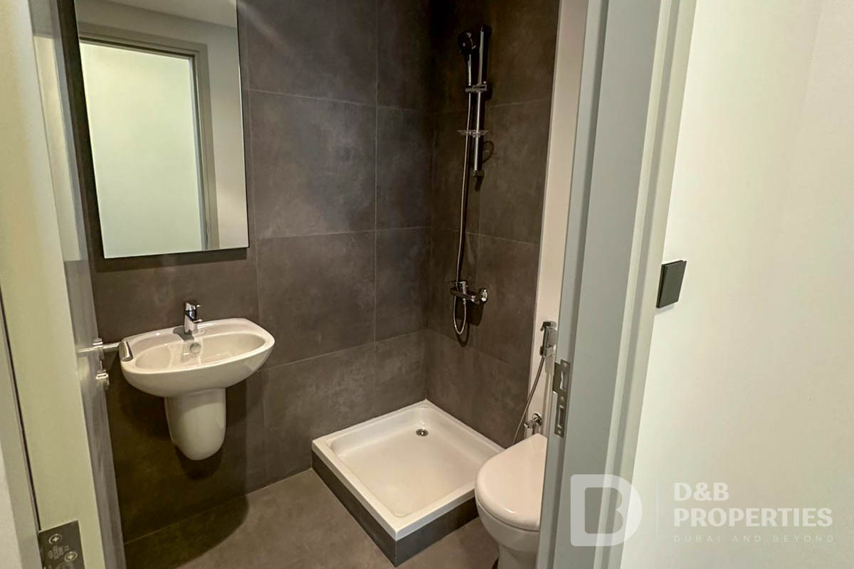 Corner unit | Huge Layout | Best Price