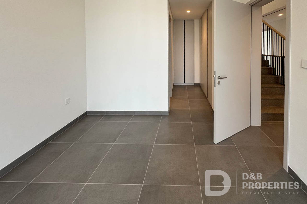 Landscaped Garden | Available Now | Unfurnished