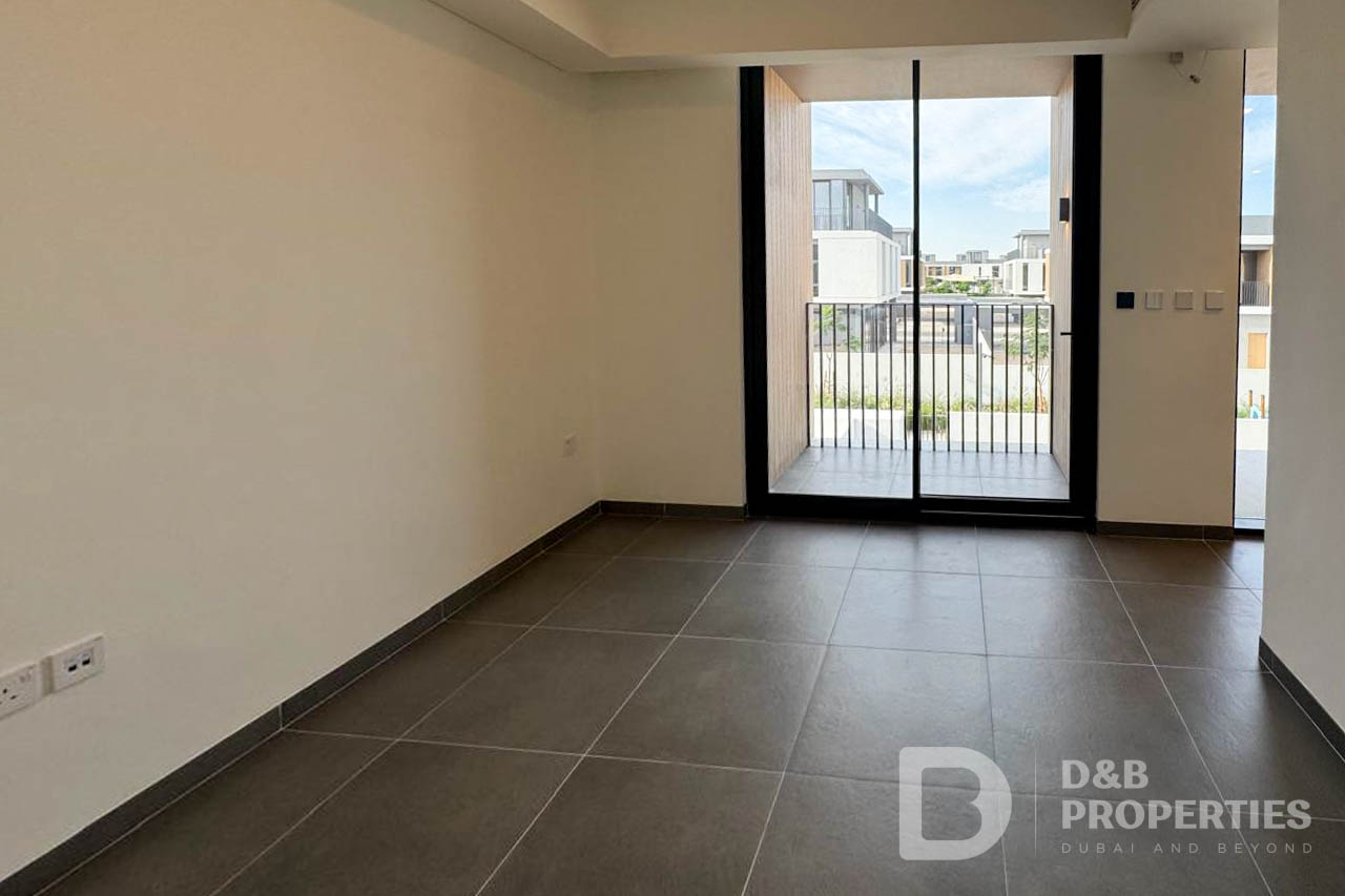 Landscaped Garden | Available Now | Unfurnished