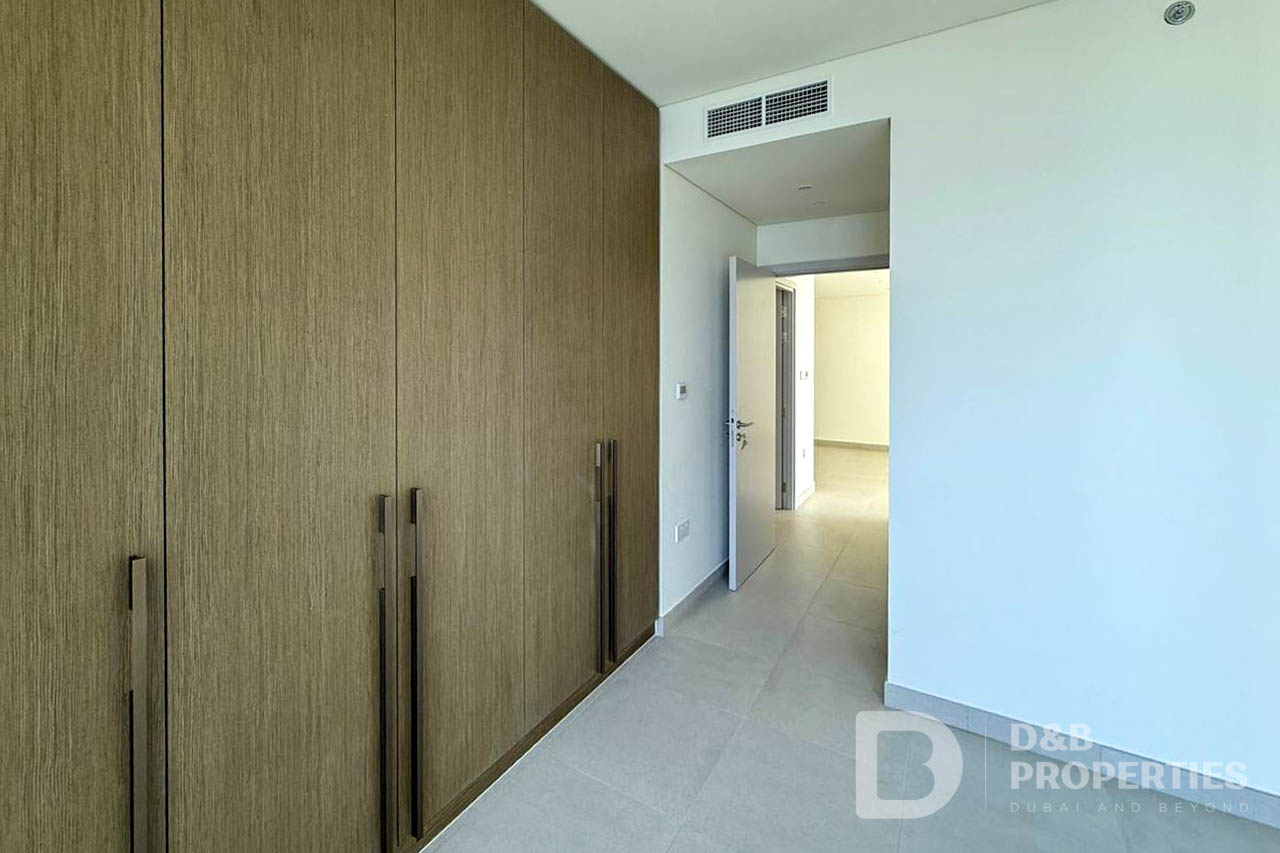 2 Bedroom | Marina View | Vacant Now