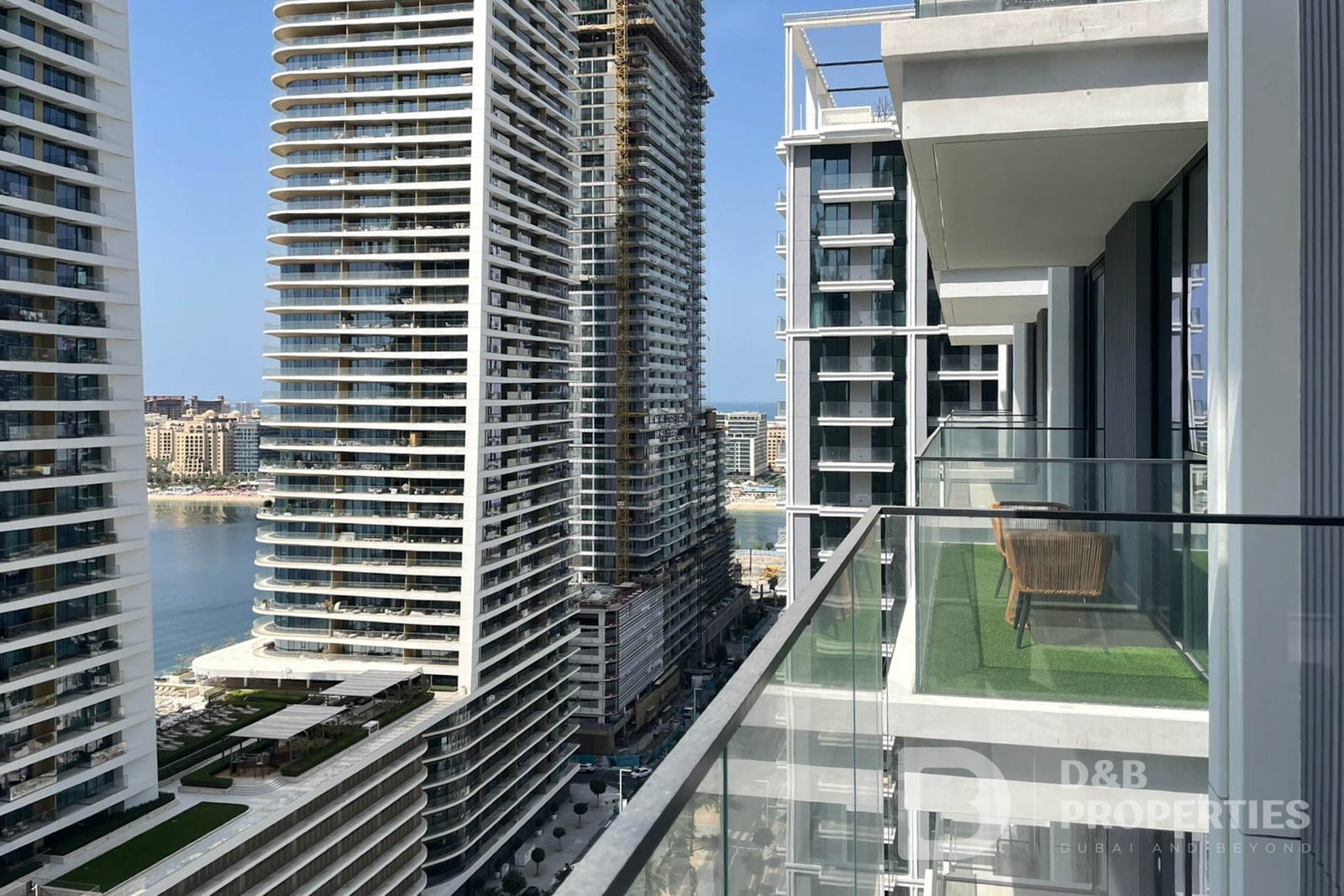 1BR | Unfurnished | Spacious Layout