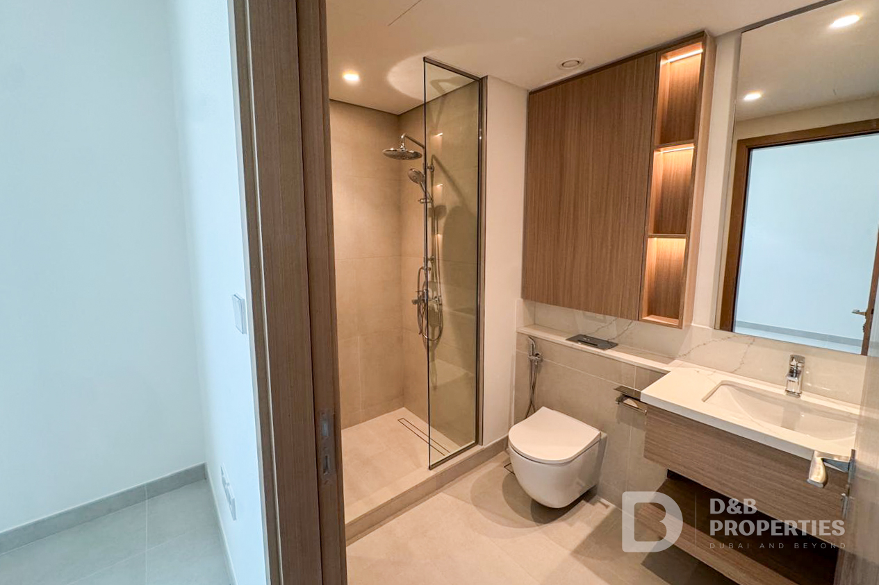 Stunning Family Home | Single Row | Brand New
