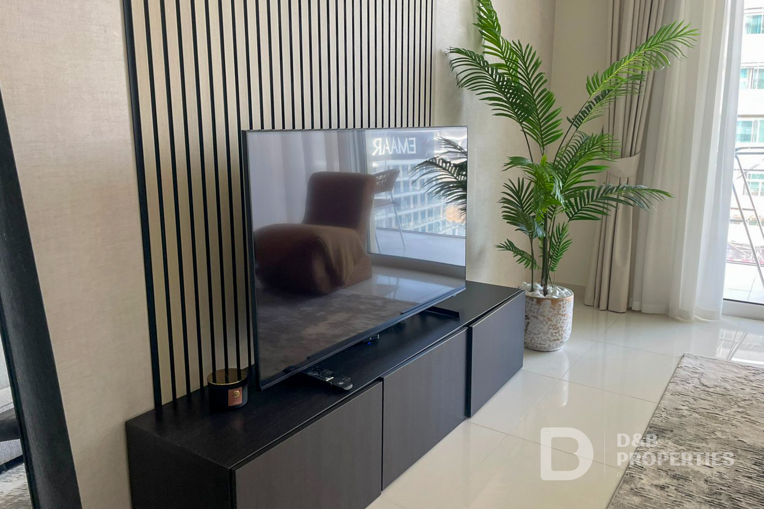 One Bedroom | High Floor | Vacant Now