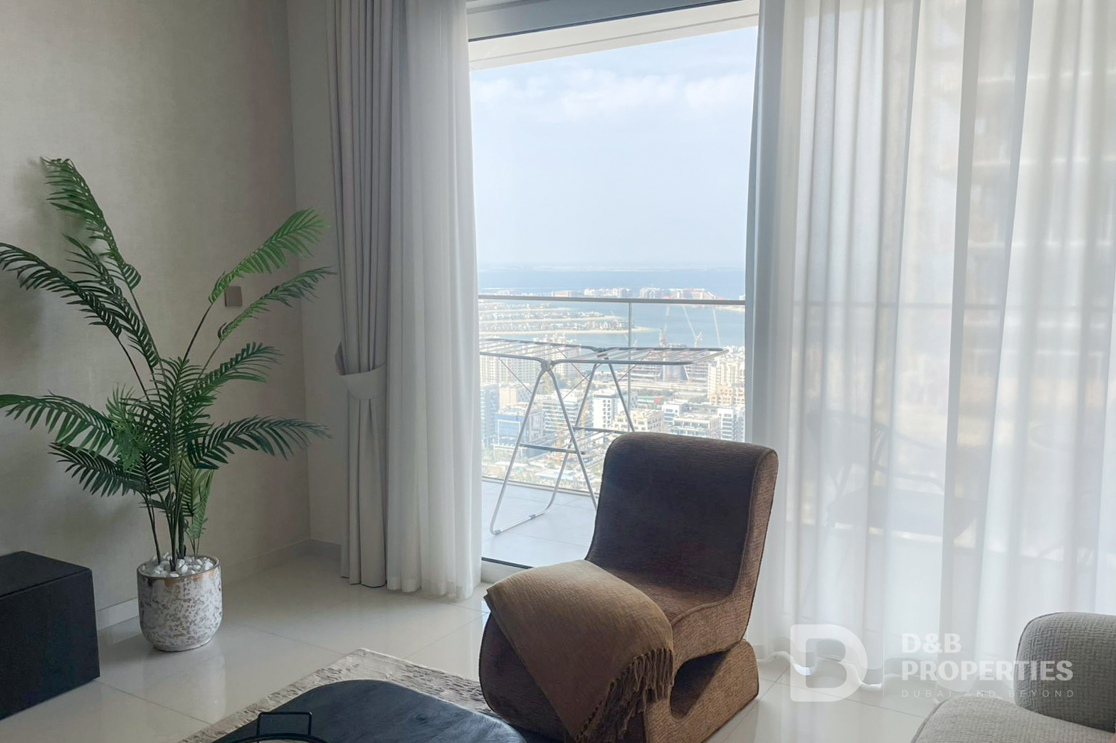 One Bedroom | High Floor | Vacant Now