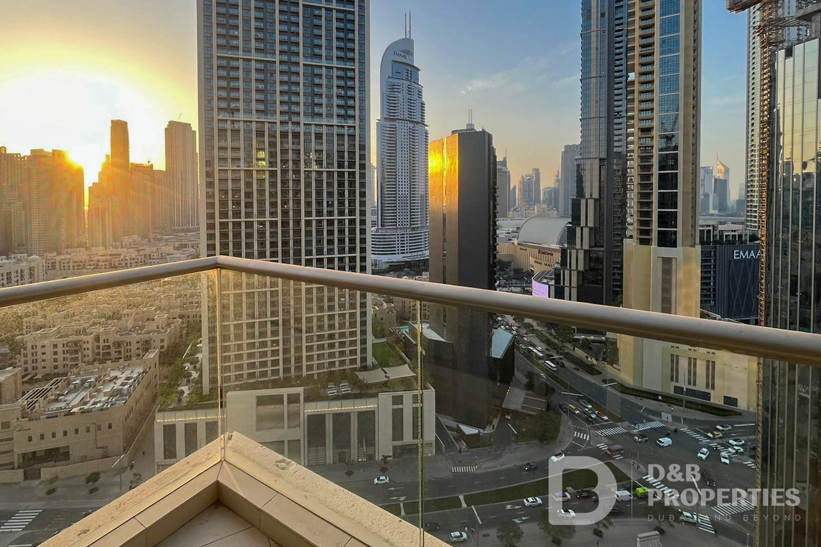 Community View | Ready to Move In | High Floor