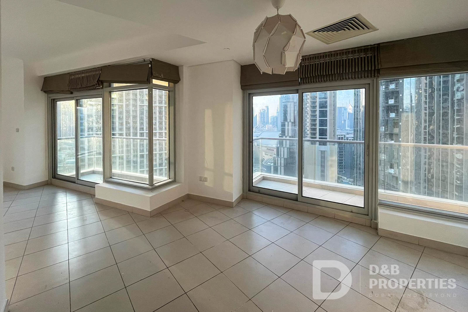 Community View | Ready to Move In | High Floor