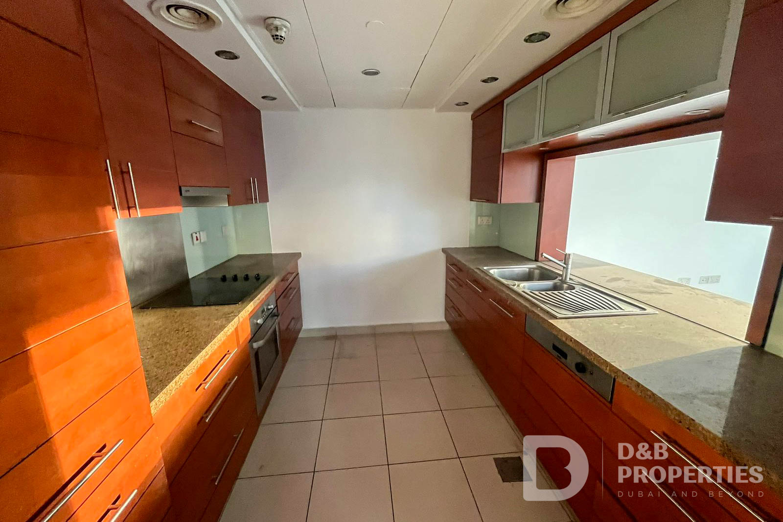 Community View | Ready to Move In | High Floor