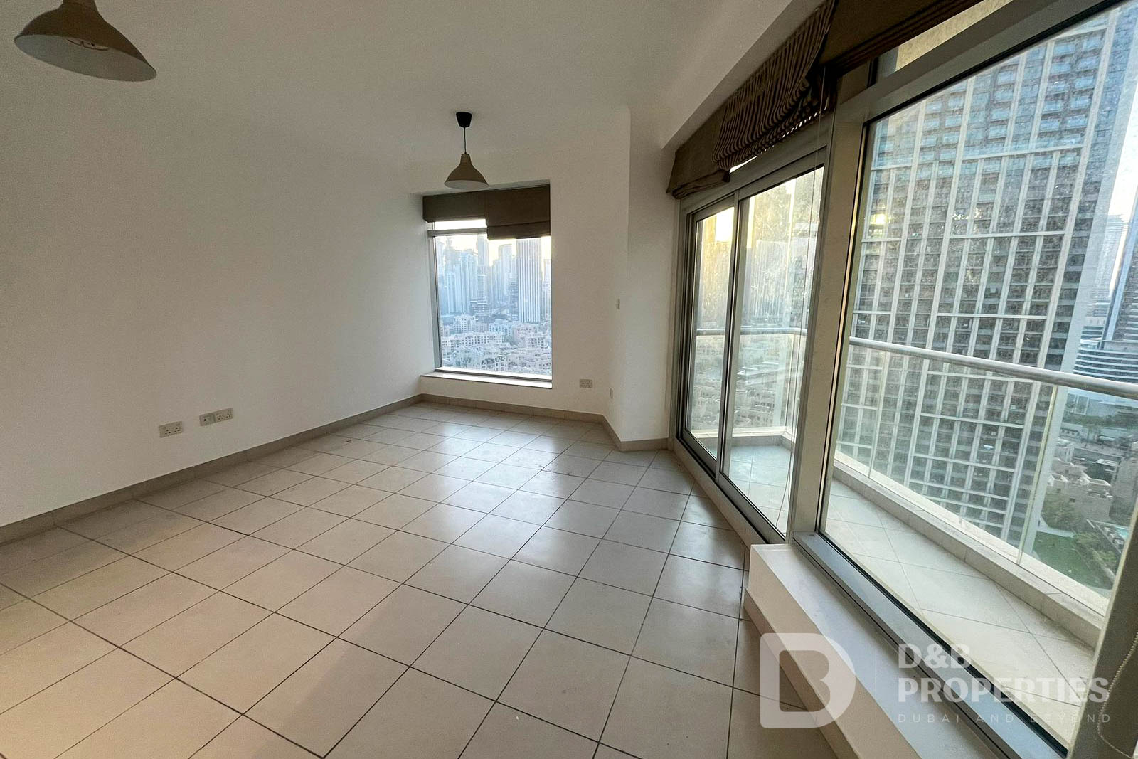 Community View | Ready to Move In | High Floor