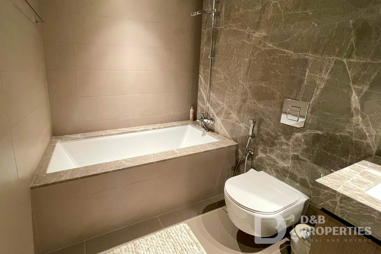 2BR | Vacant Now | Full Palm View | Must See