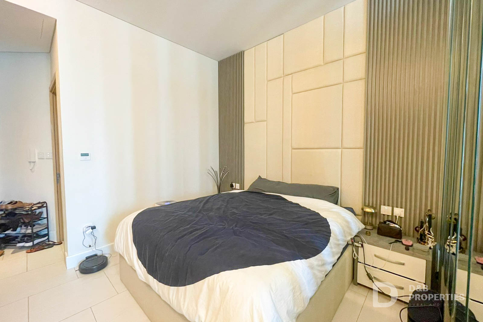 Burj Khalifa View | Vacant | Top class Amenities