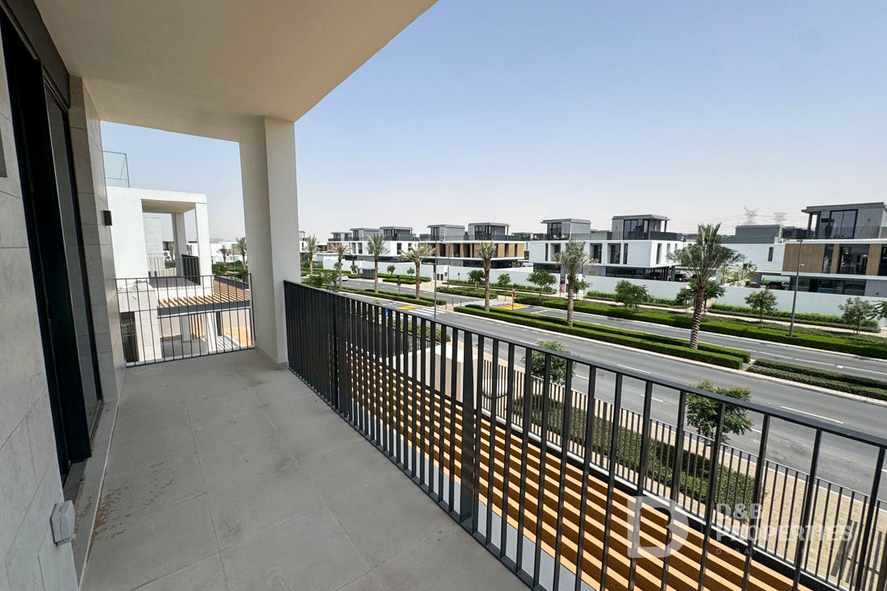Iconic Elie Saab Villa | High End | Prime Location