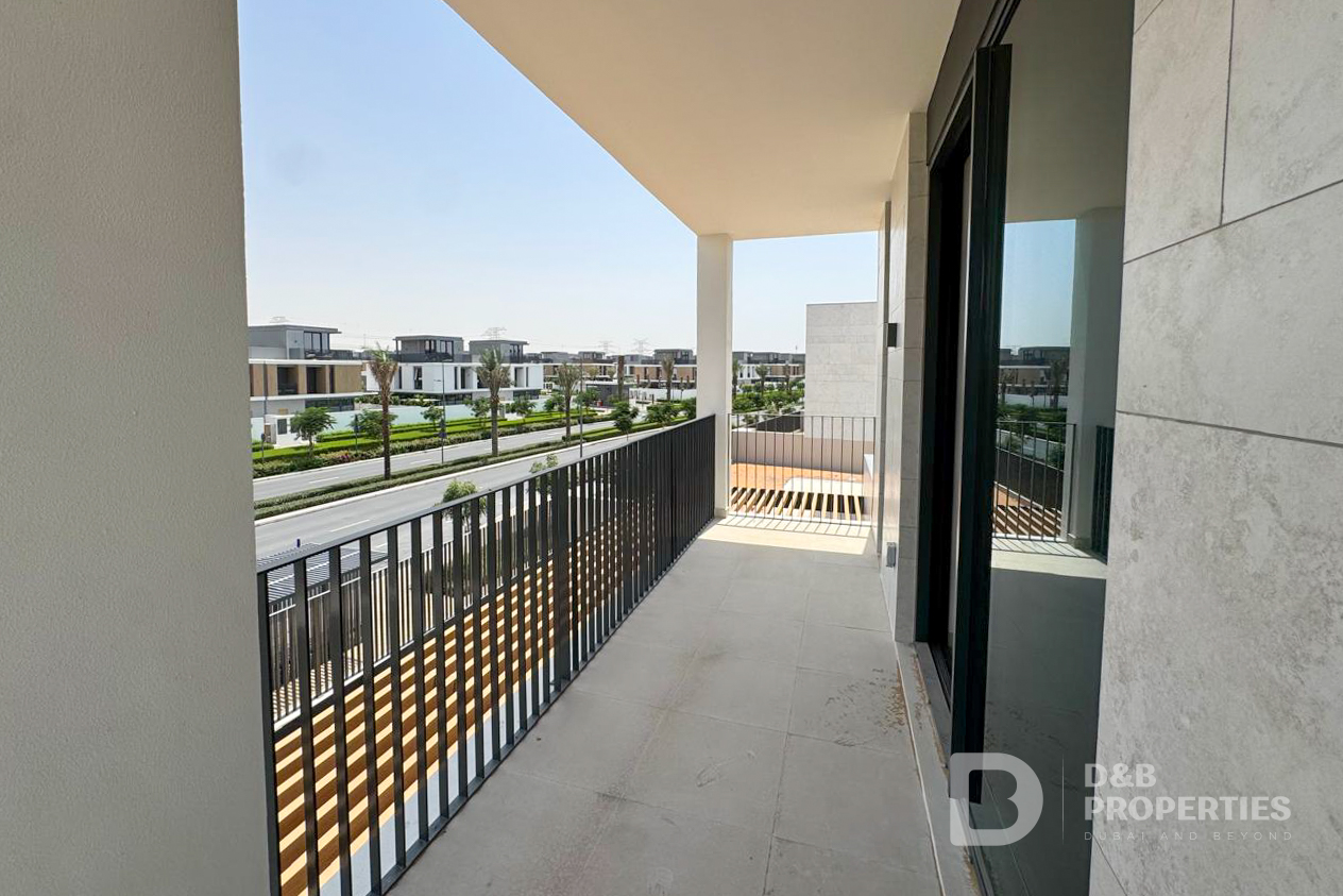 Iconic Elie Saab Villa | High End | Prime Location