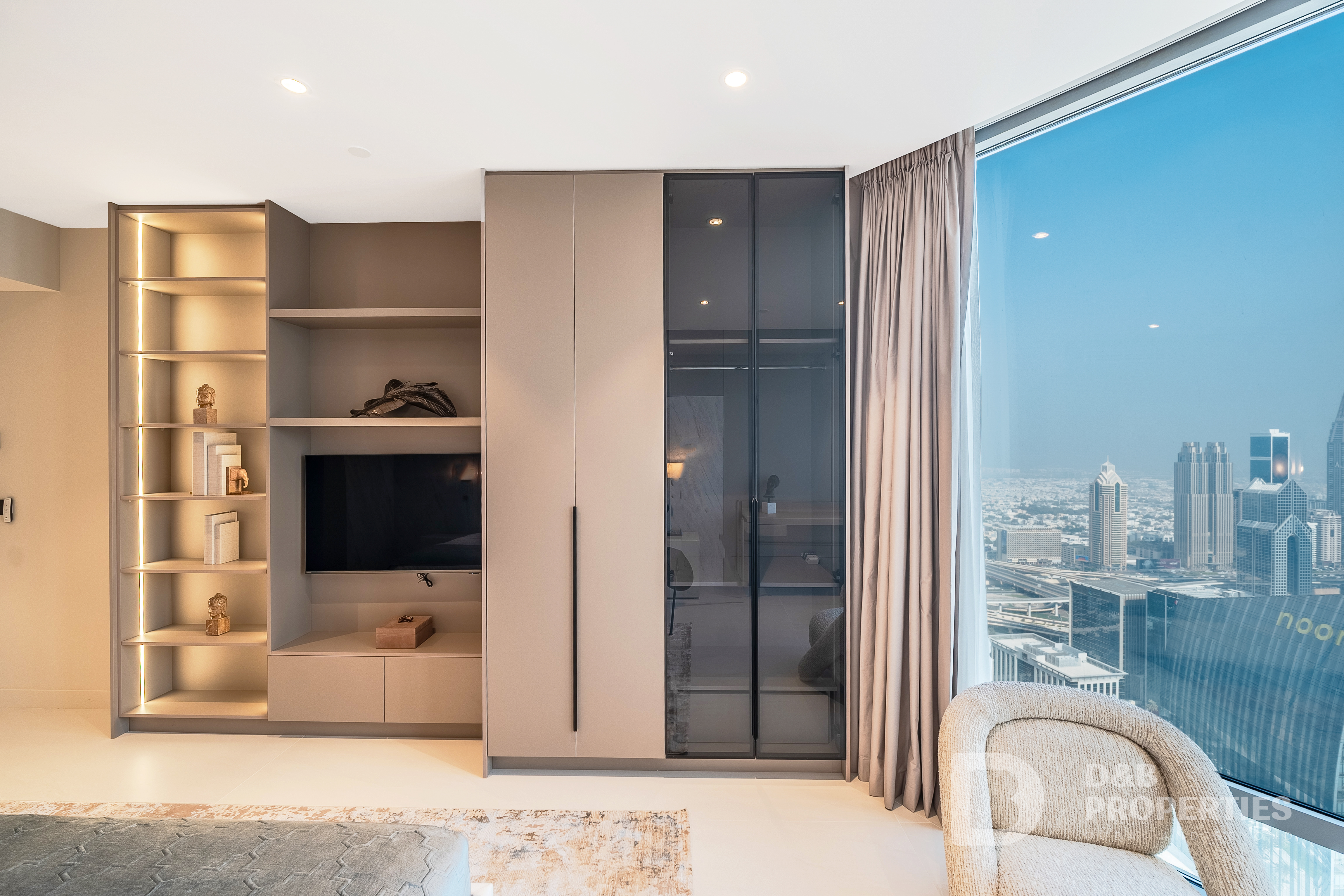 4 BHK Combined Unit | Vacant | Penthouse