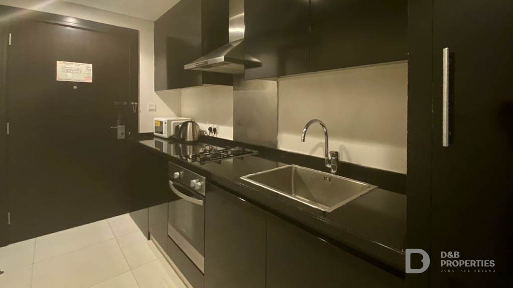 Prime Location | High Floor | Multiple cheques