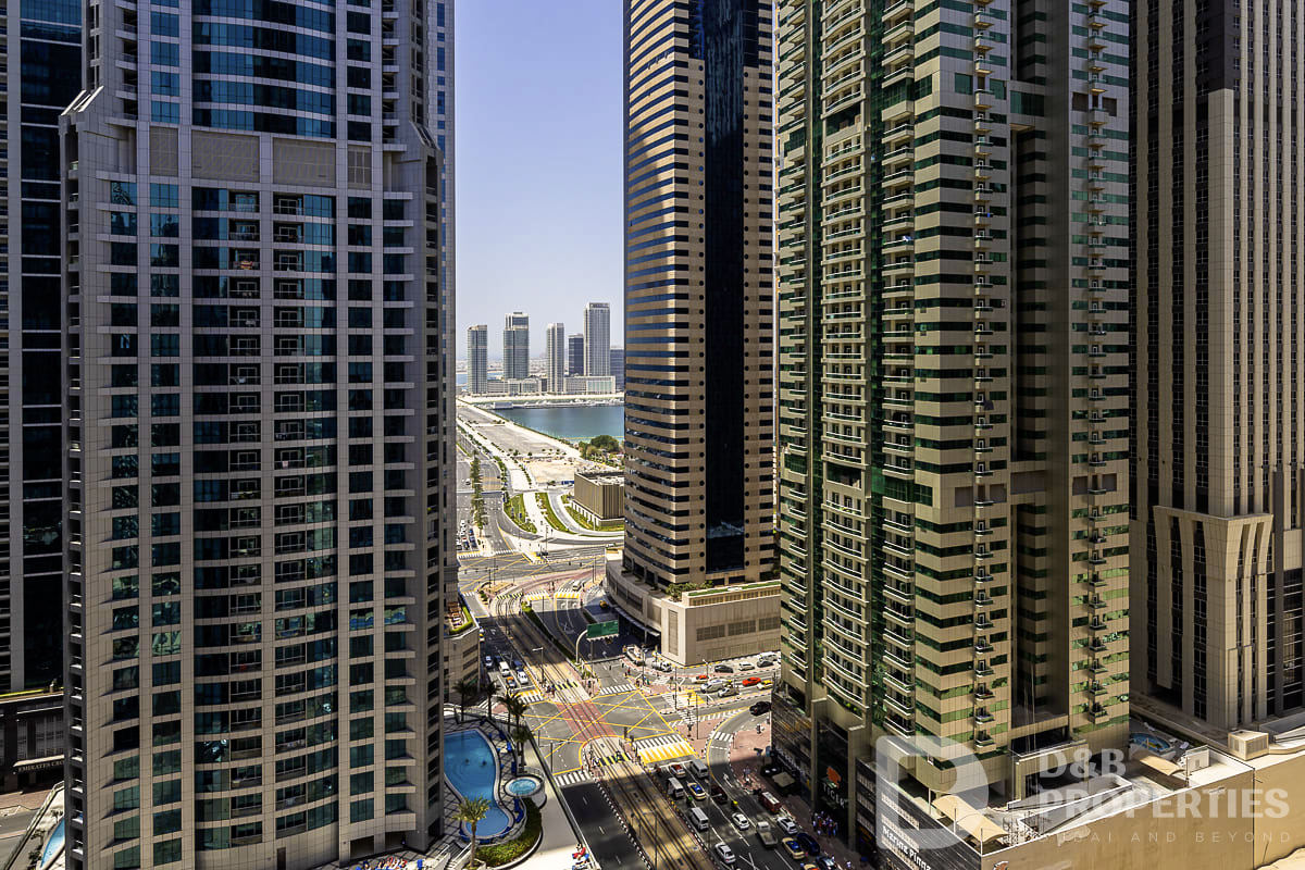 High Floor | Furnished | Vacant | Upgraded