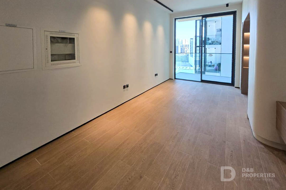 Unfurnished | Available Now | Modern Living