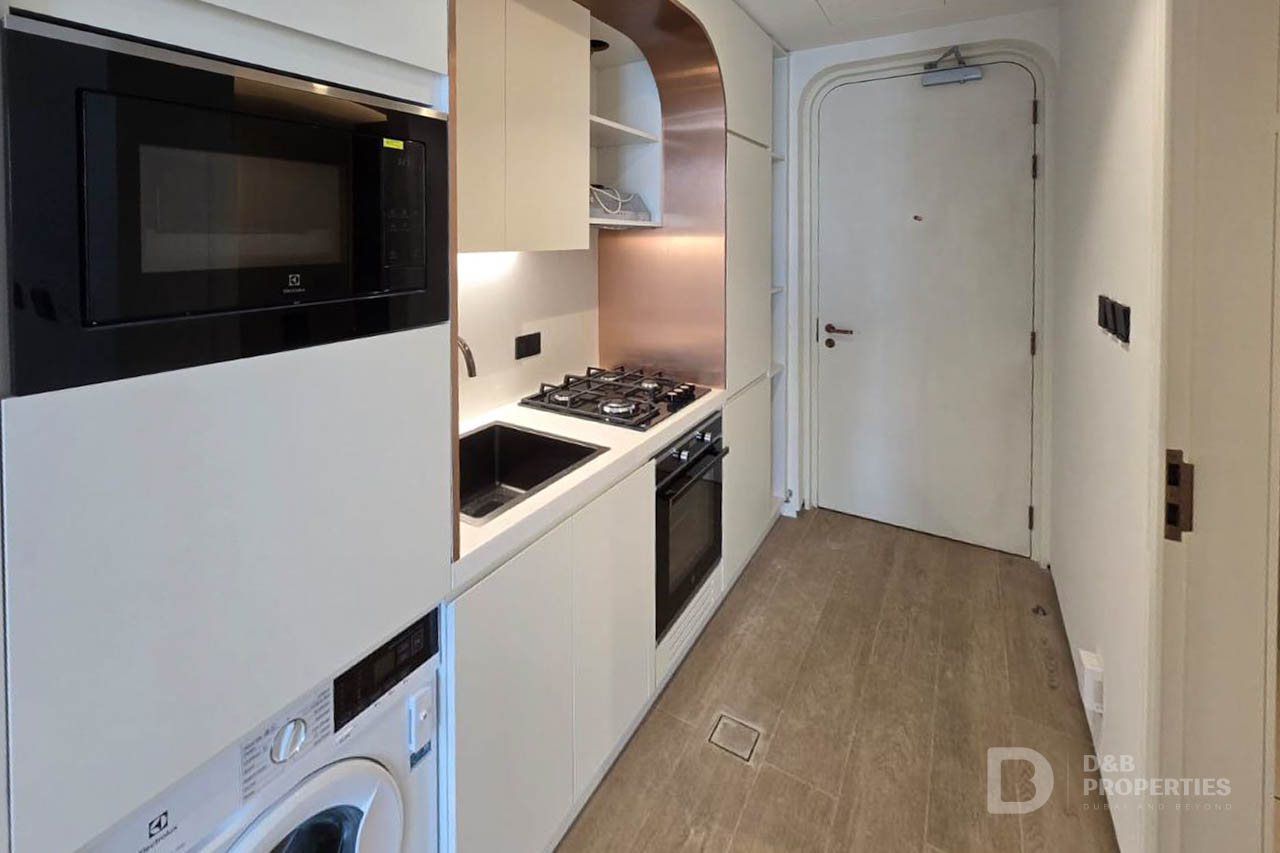 Unfurnished | Available Now | Modern Living