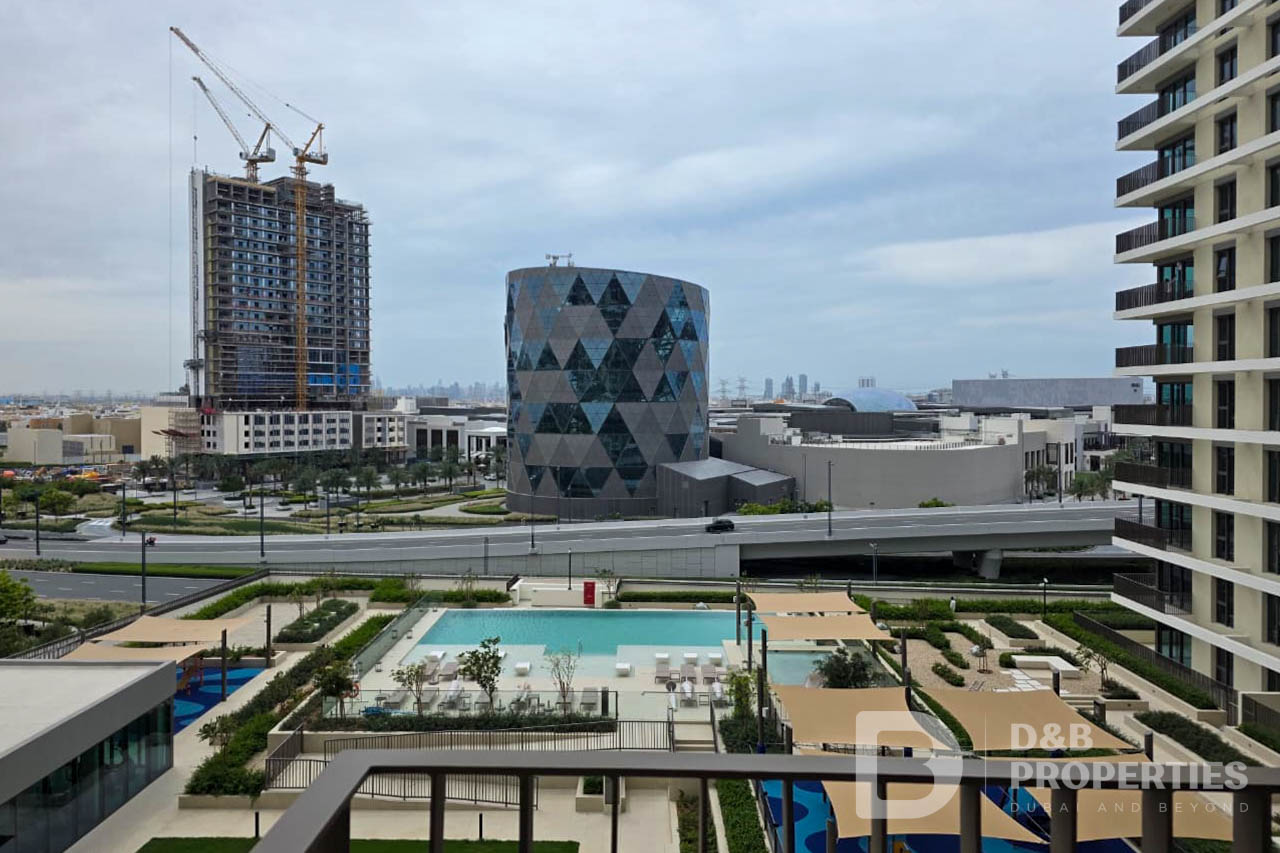 Brand New | Pool View | Flexible Cheques