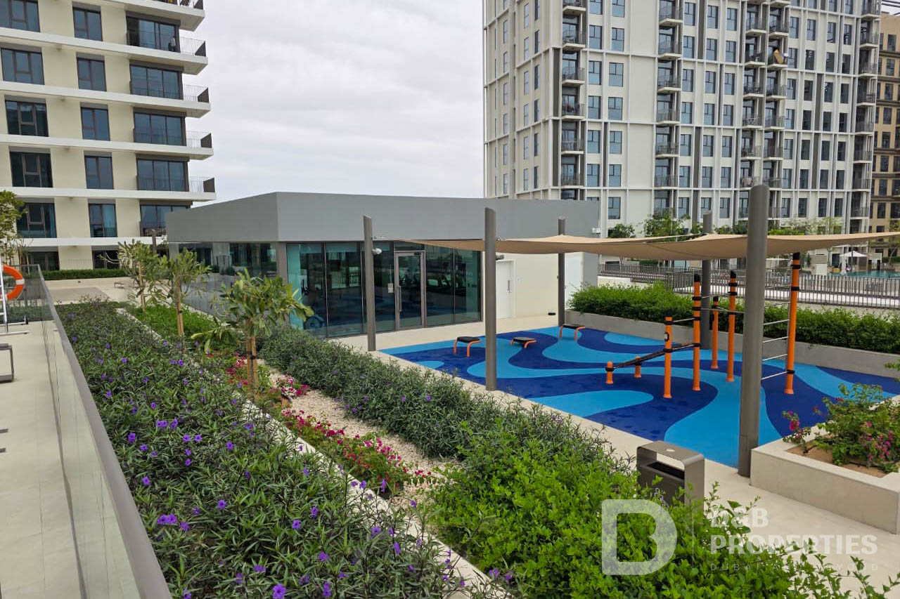 Brand New | Pool View | Flexible Cheques