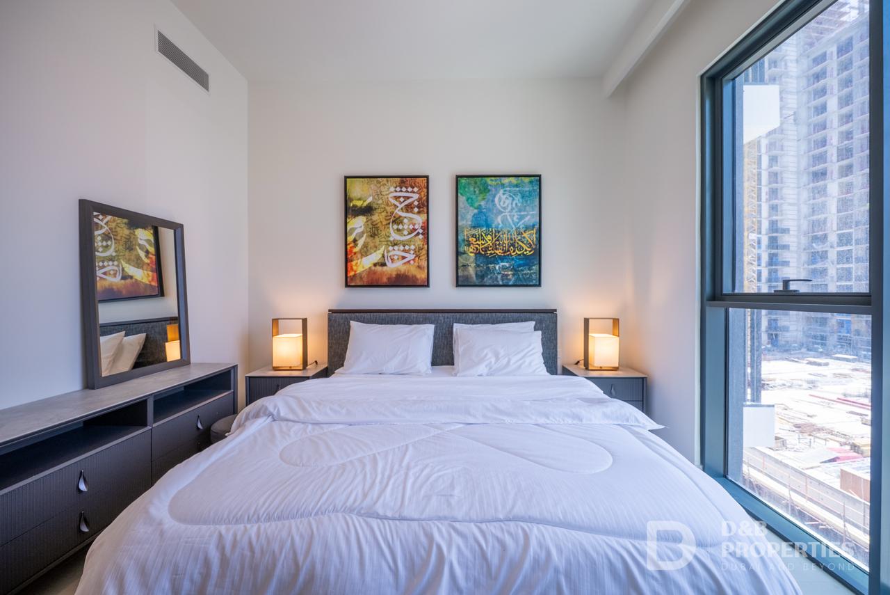 Bright | Stylish Apartment | Great Amenities
