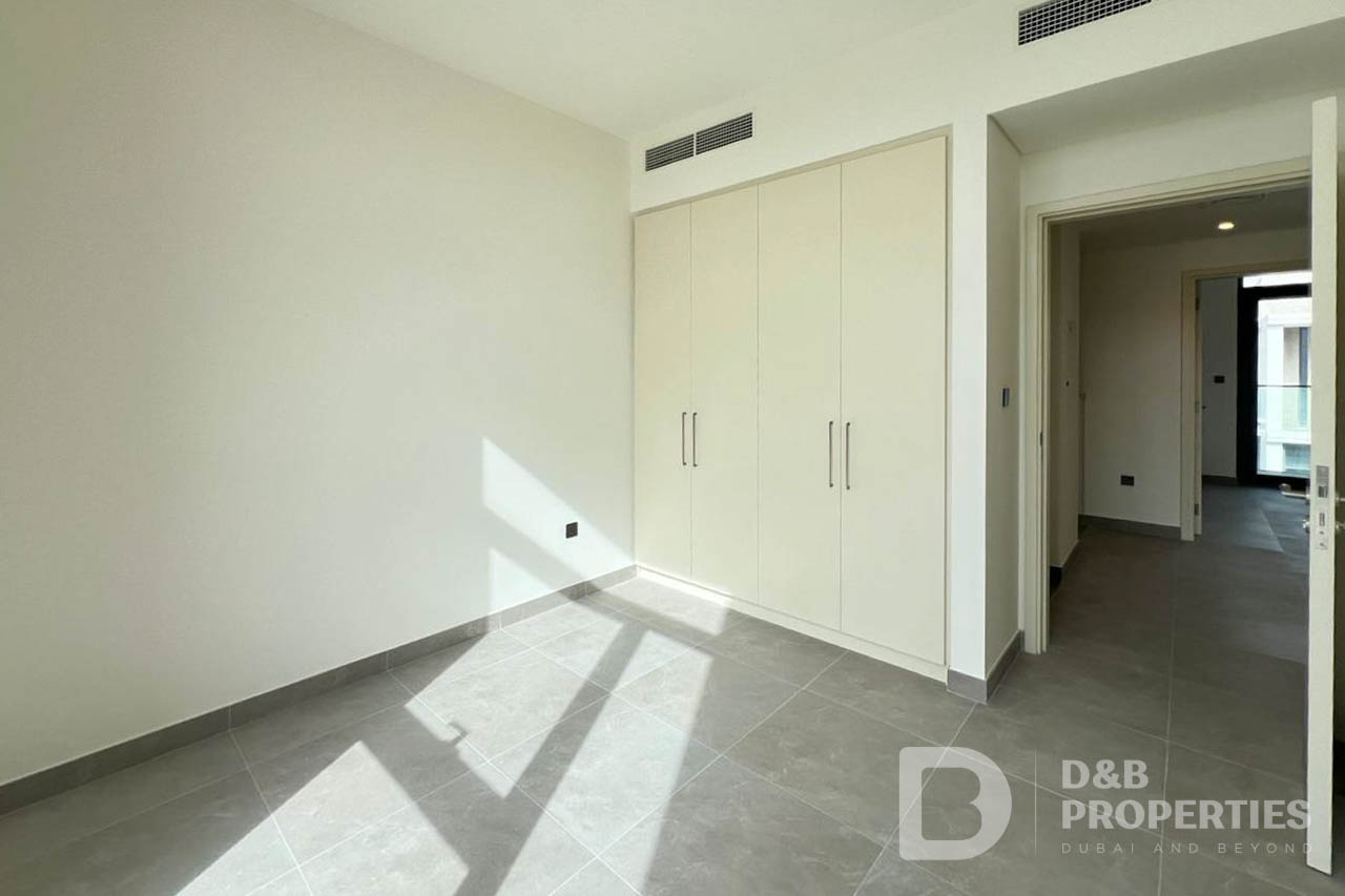 Close to Amenities | Landscaped | Modern Finish