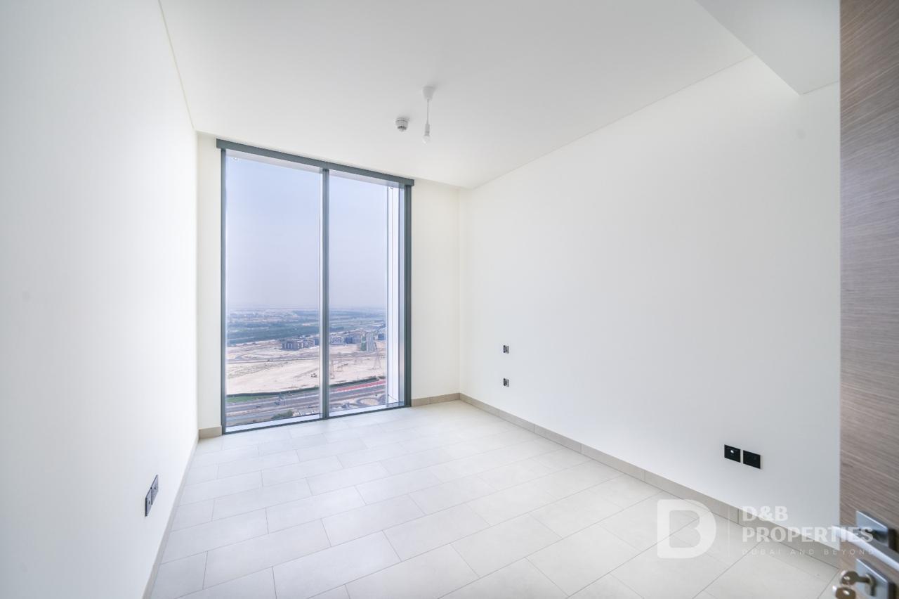 Separate kitchen | High Floor | Vacant