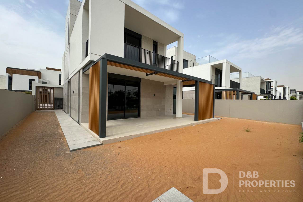Single Row | Unfurnished | Available Now