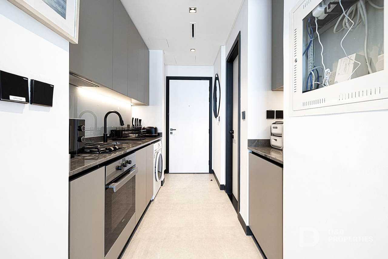 Big Layout | Prime Location | Brand New