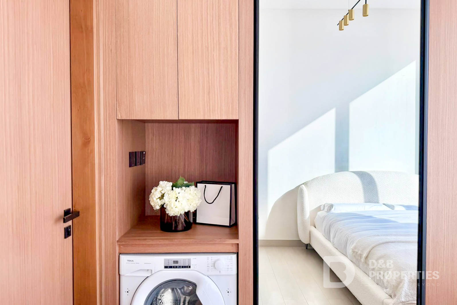 12 Cheques | Available Now | Fully Furnished