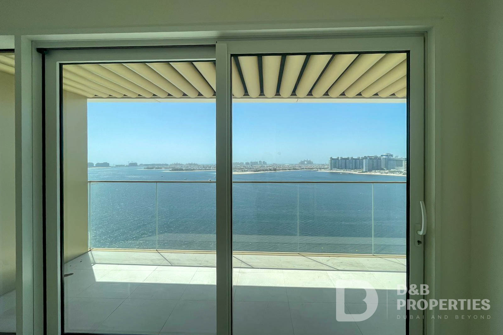 2 BDR | Full Palm View | Exclusive Beach Access