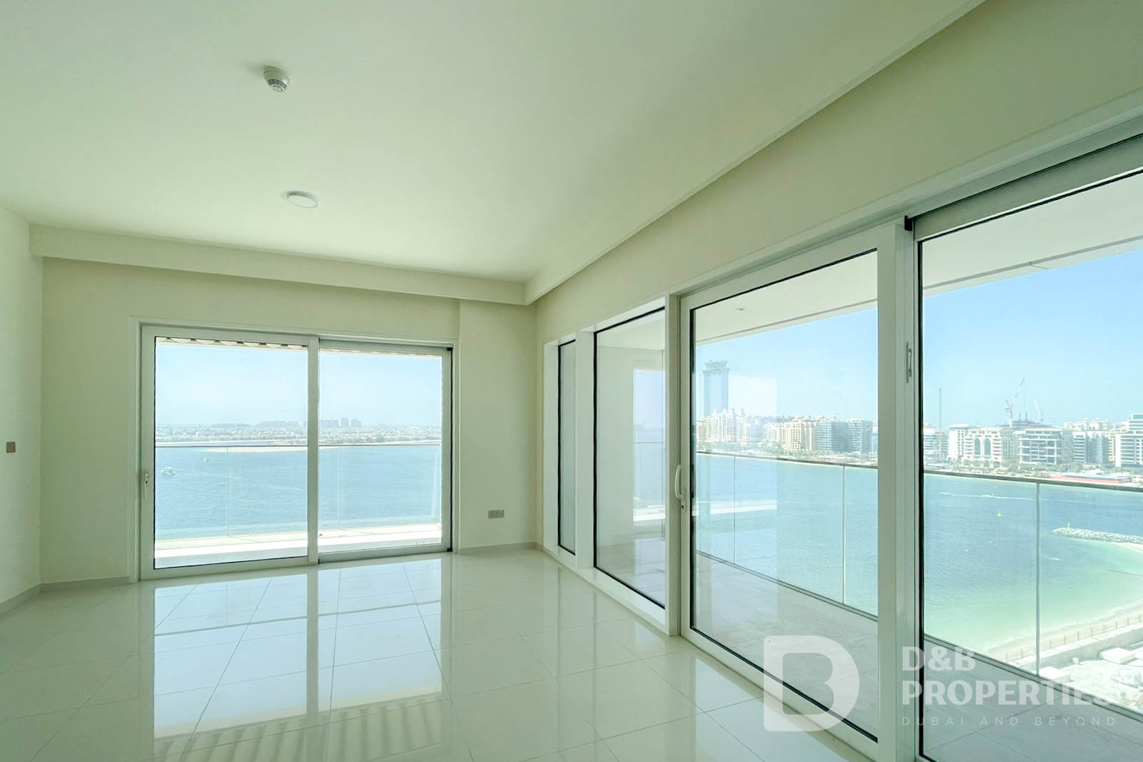 2 BDR | Full Palm View | Exclusive Beach Access